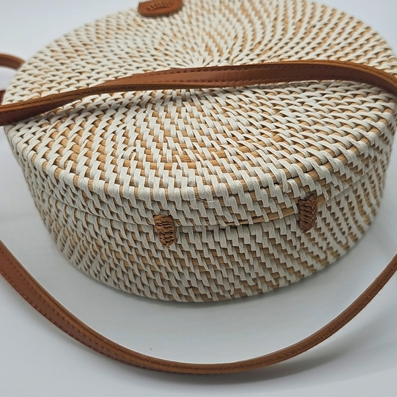 Round Woven Bag with Tan Strap - Picture 6 of 10